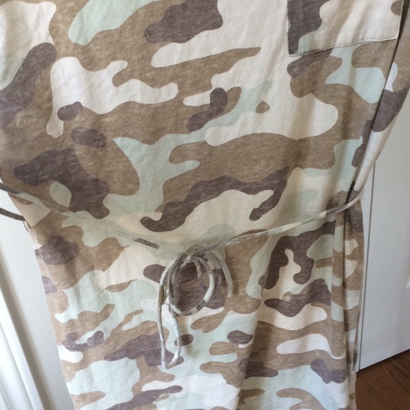 Camo t-shirt dress - Picture 3 of 3